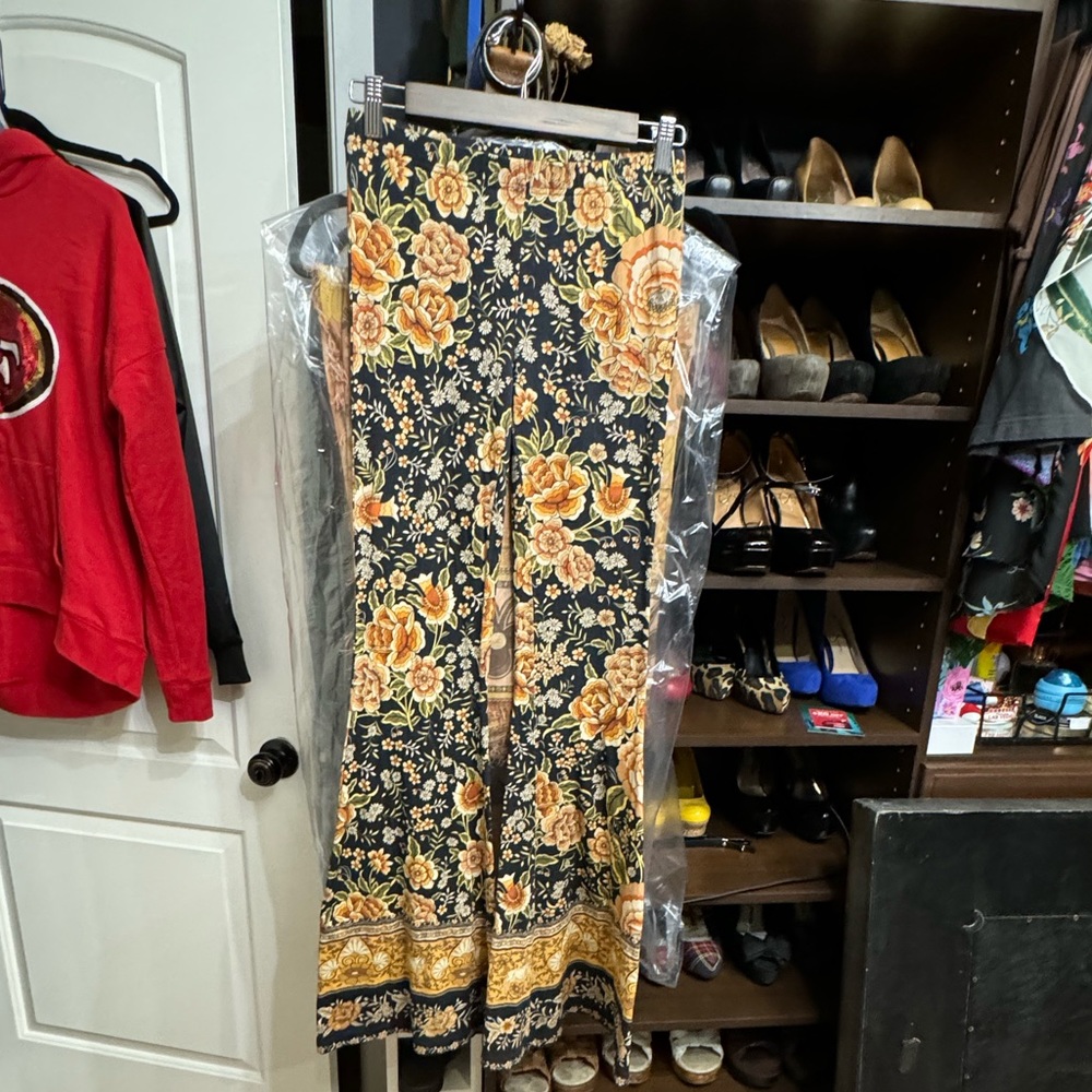Spell & the Gypsy Mystic Flares Bells EUC